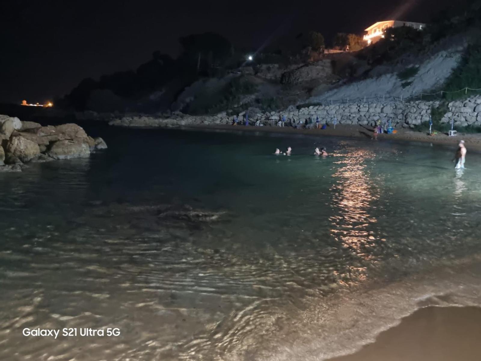 Casa Vacanze Capo Rizzuto 3 Ovile la Marinella Eksteriør bilde